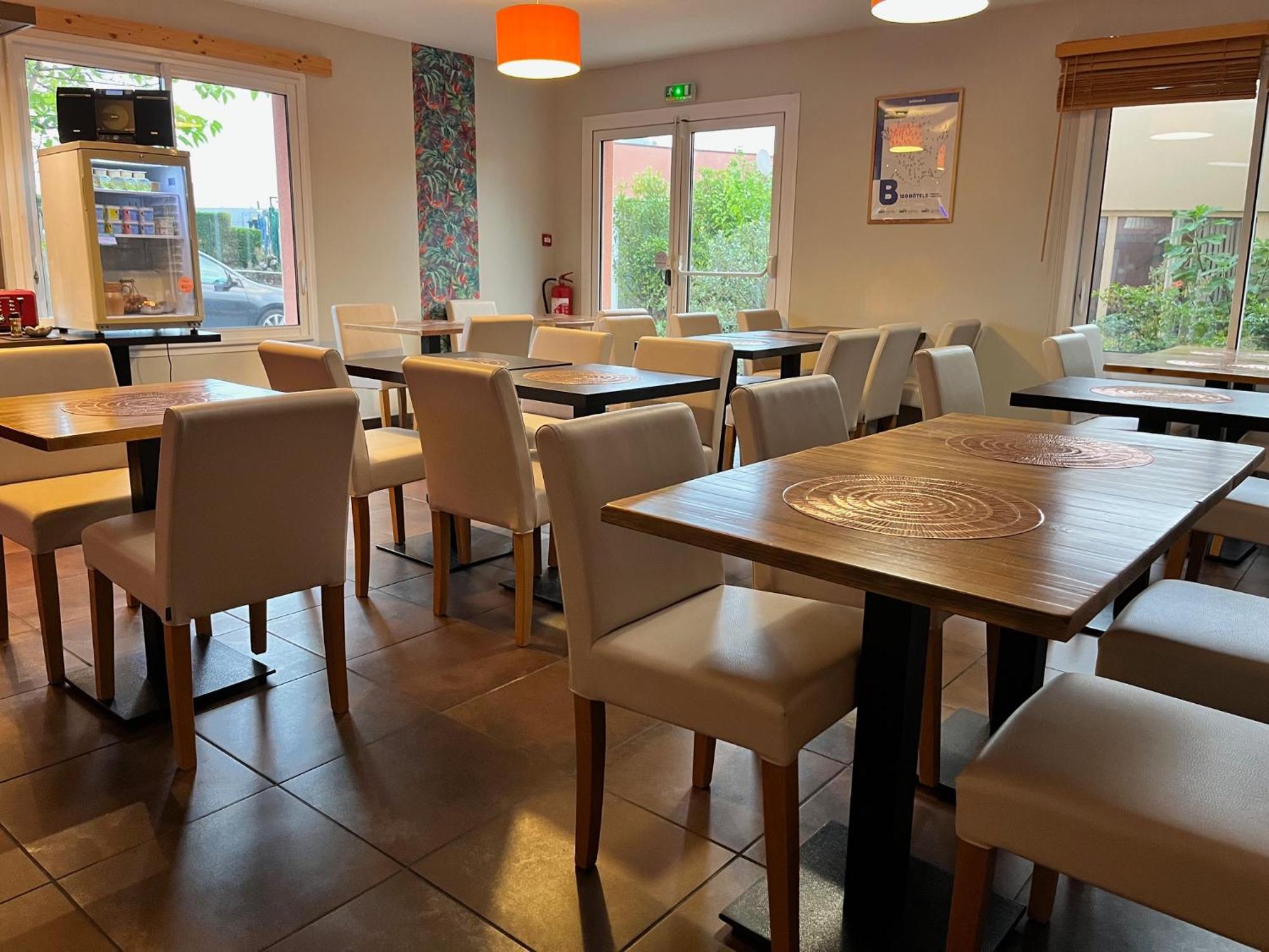 Brit Hotel Confort Montauban Dış mekan fotoğraf