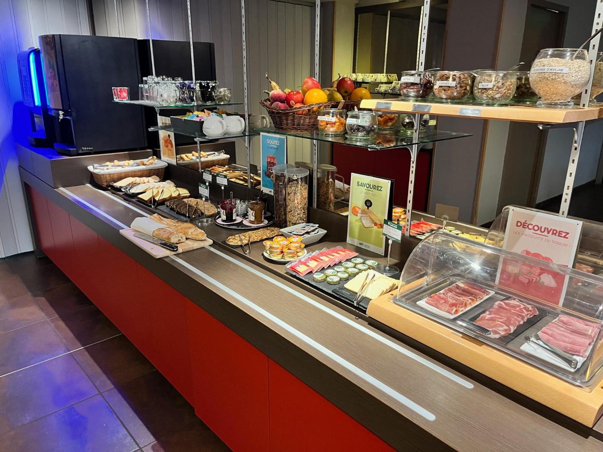 Brit Hotel Confort Montauban Dış mekan fotoğraf